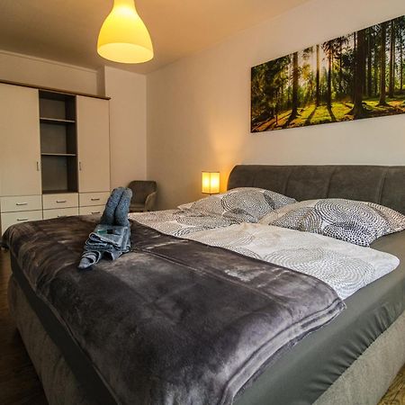 Moderne Fewo Sky Netflix Terrasse Burgblick Boxspringbett Waschtrockner Bullay Eksteriør bilde