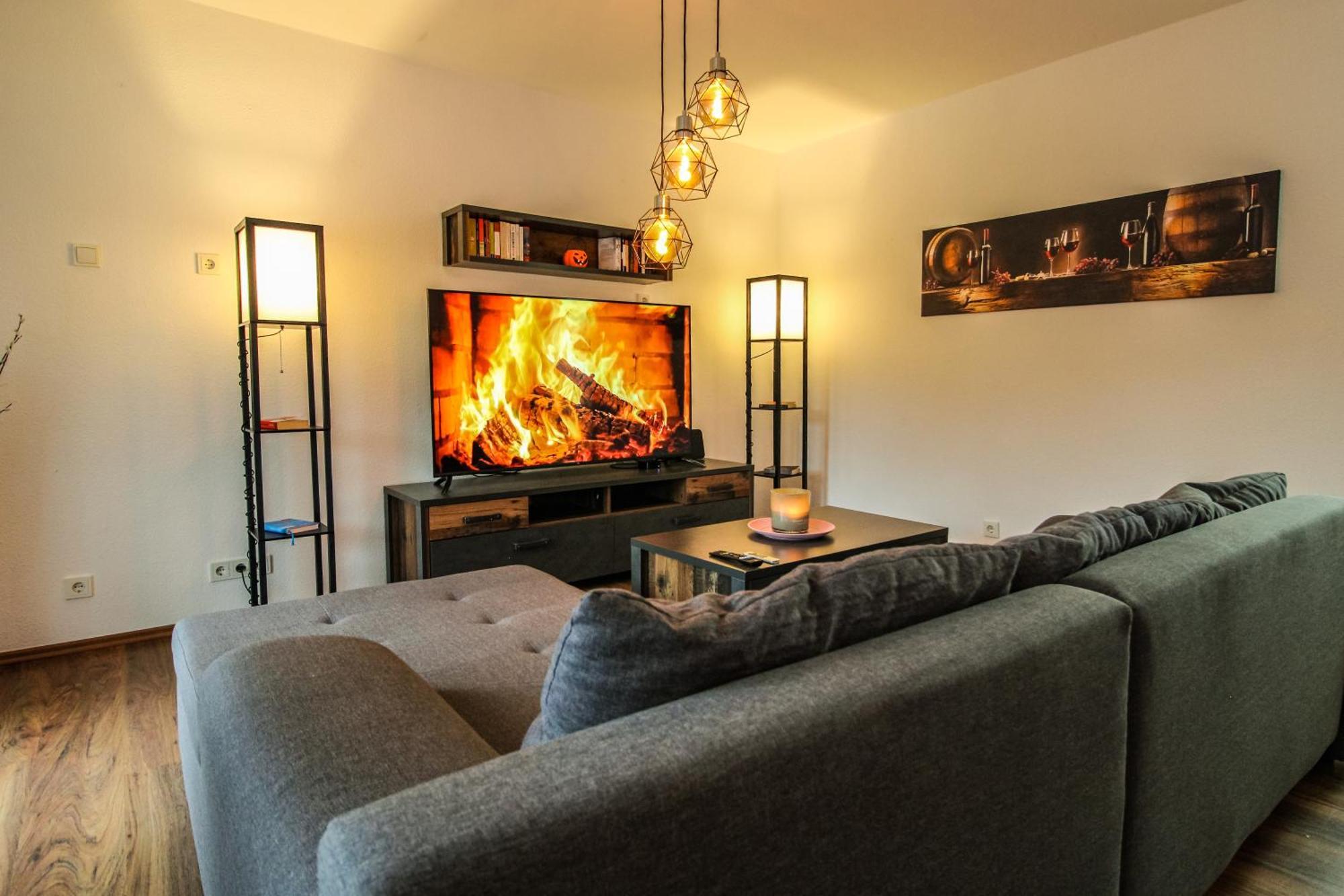 Moderne Fewo Sky Netflix Terrasse Burgblick Boxspringbett Waschtrockner Bullay Eksteriør bilde