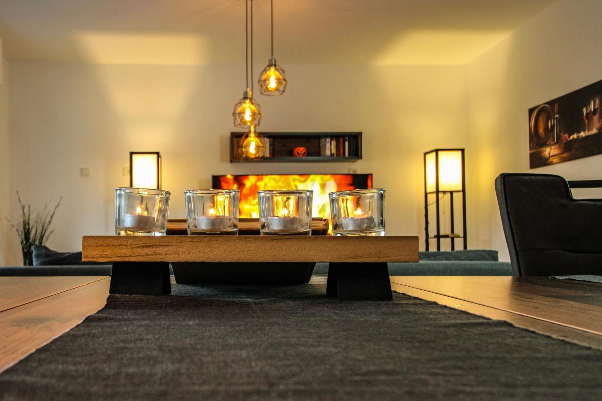 Moderne Fewo Sky Netflix Terrasse Burgblick Boxspringbett Waschtrockner Bullay Eksteriør bilde